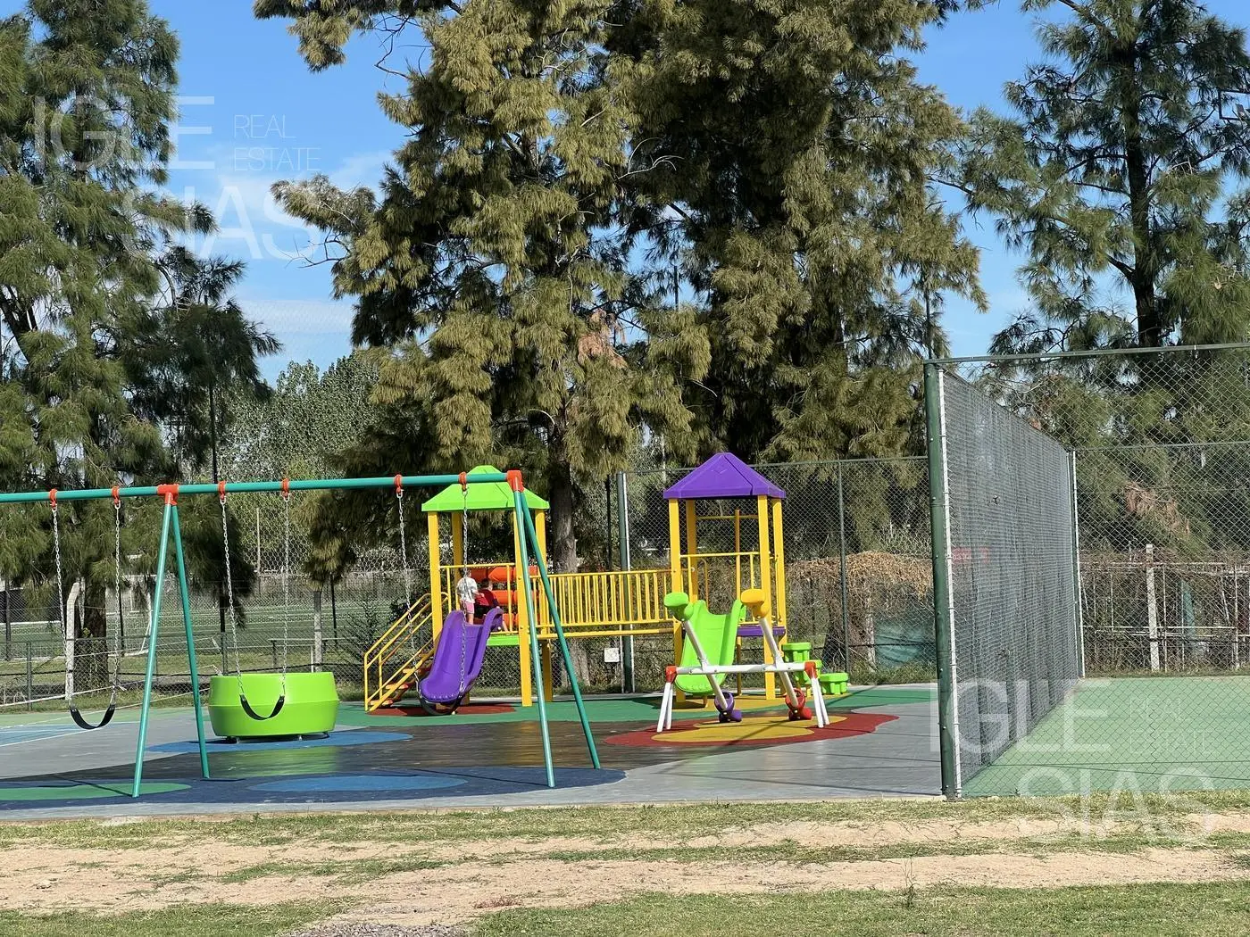 Casa en venta al lago en Laguna Grande, Villanueva 4