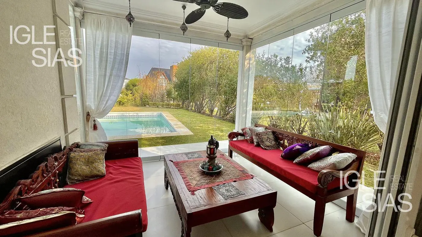 Casa en venta y alquiler, vista al lago en Los Castores, Nordelta 3