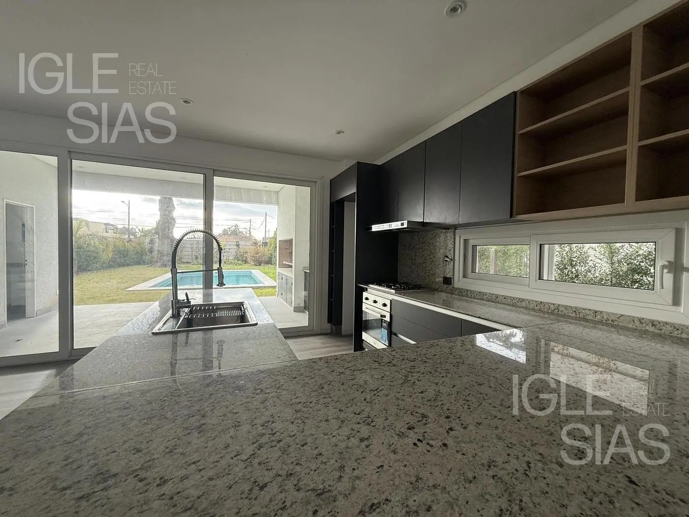 Casa en venta en Villa Elvira, General Pacheco 3