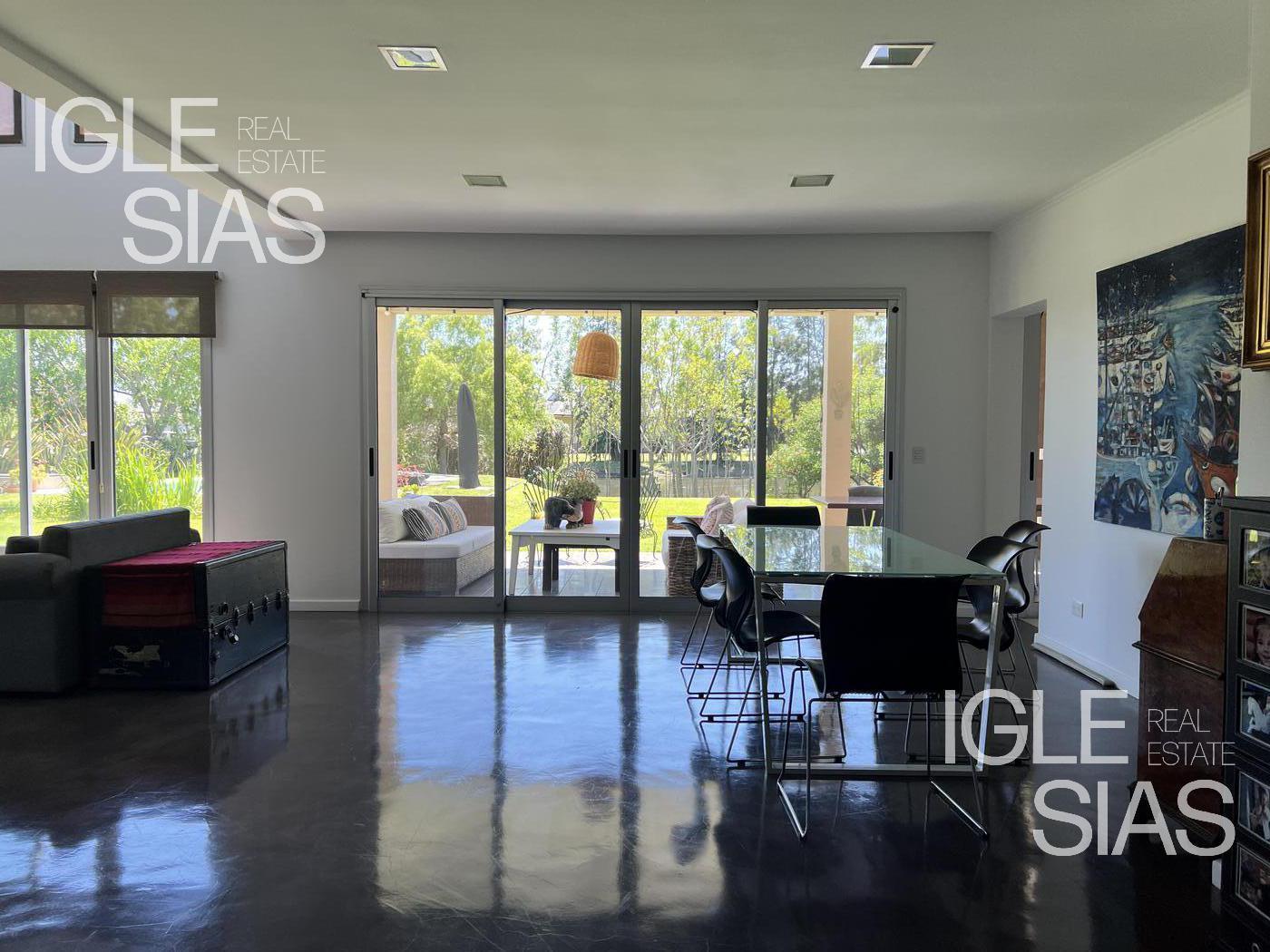 Casa en venta al lago 4 dormitorios, El Encuentro, Tigre