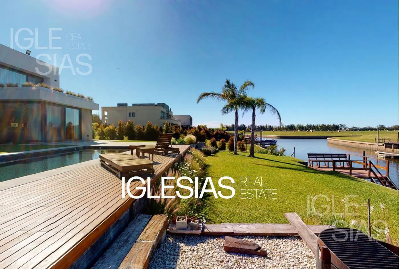 Casa en venta al río en El Yacht, Nordelta 2