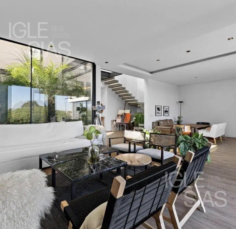 Casa en venta al lago en Lagos del Golf, Nordelta 2