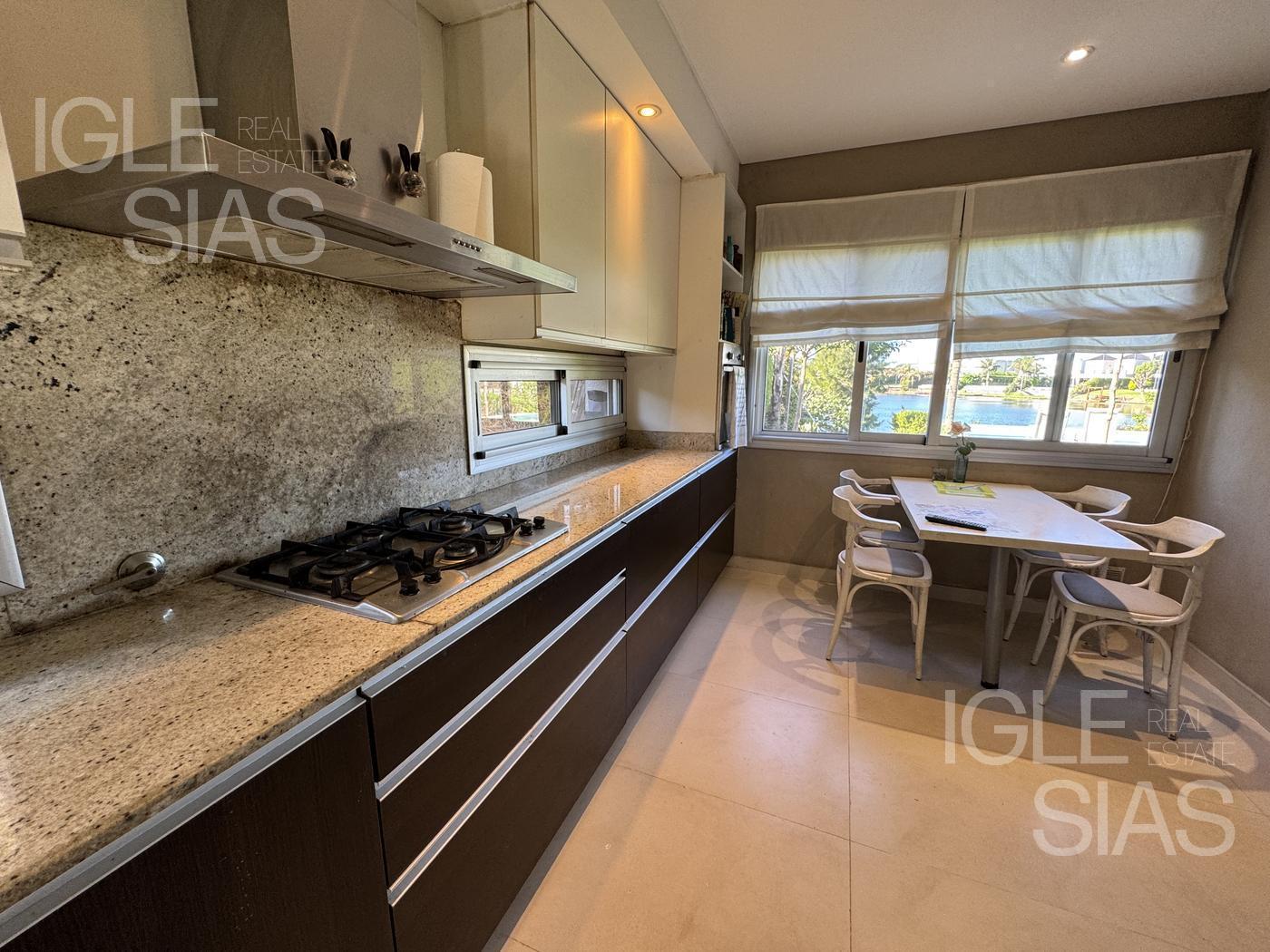 Foto de Casa en venta al lago en Los Alisos, Nordelta, imagen 3