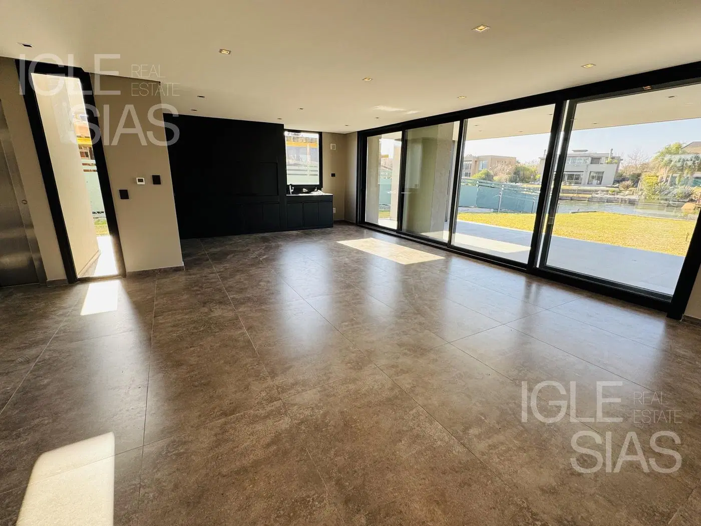 Casa a estrenar al lago en alquiler en Cabos del Lago 4