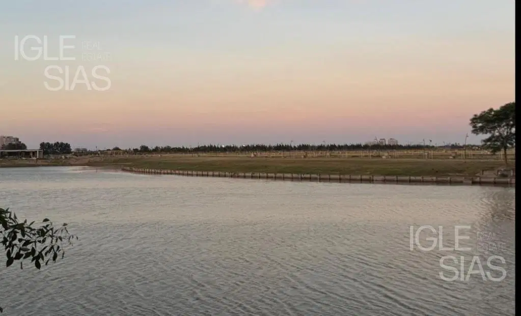 Terreno en venta al lago en Silvestre, Nordelta 3