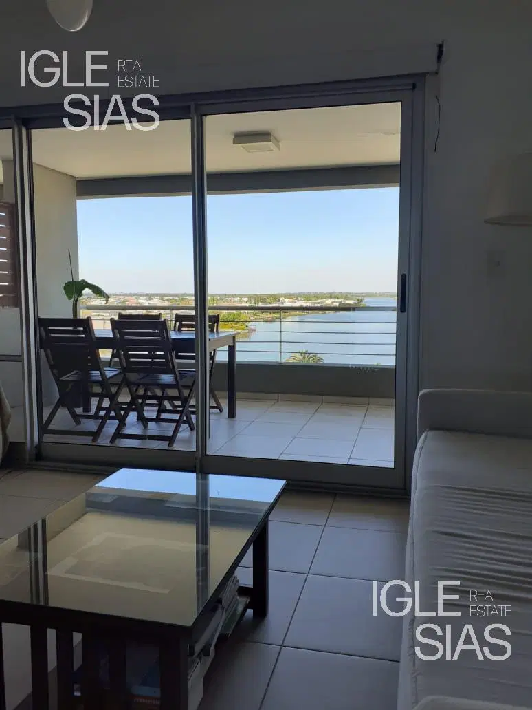 Departamento en venta con vista al lago en Portezuelo, Nordelta 3
