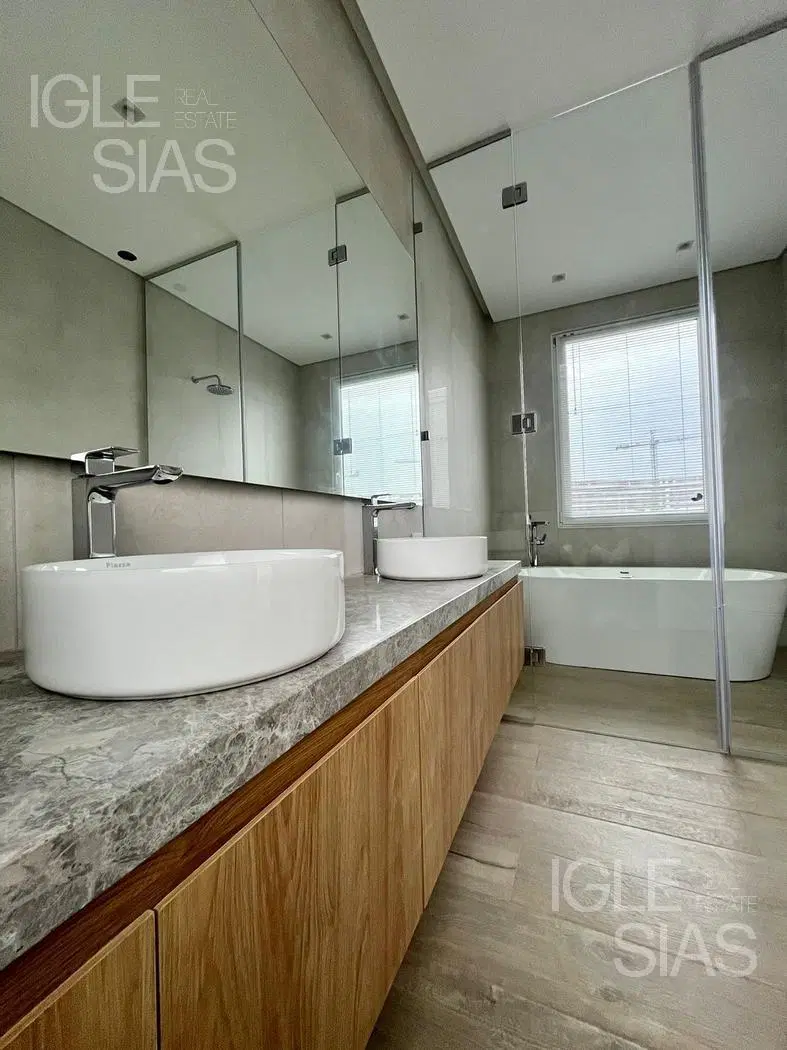 Casa en venta en Carpinchos, Nordelta 3