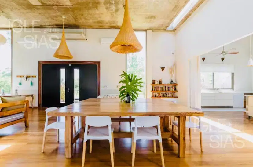 Casa en alquiler en Chacras del Parana Zarate 3
