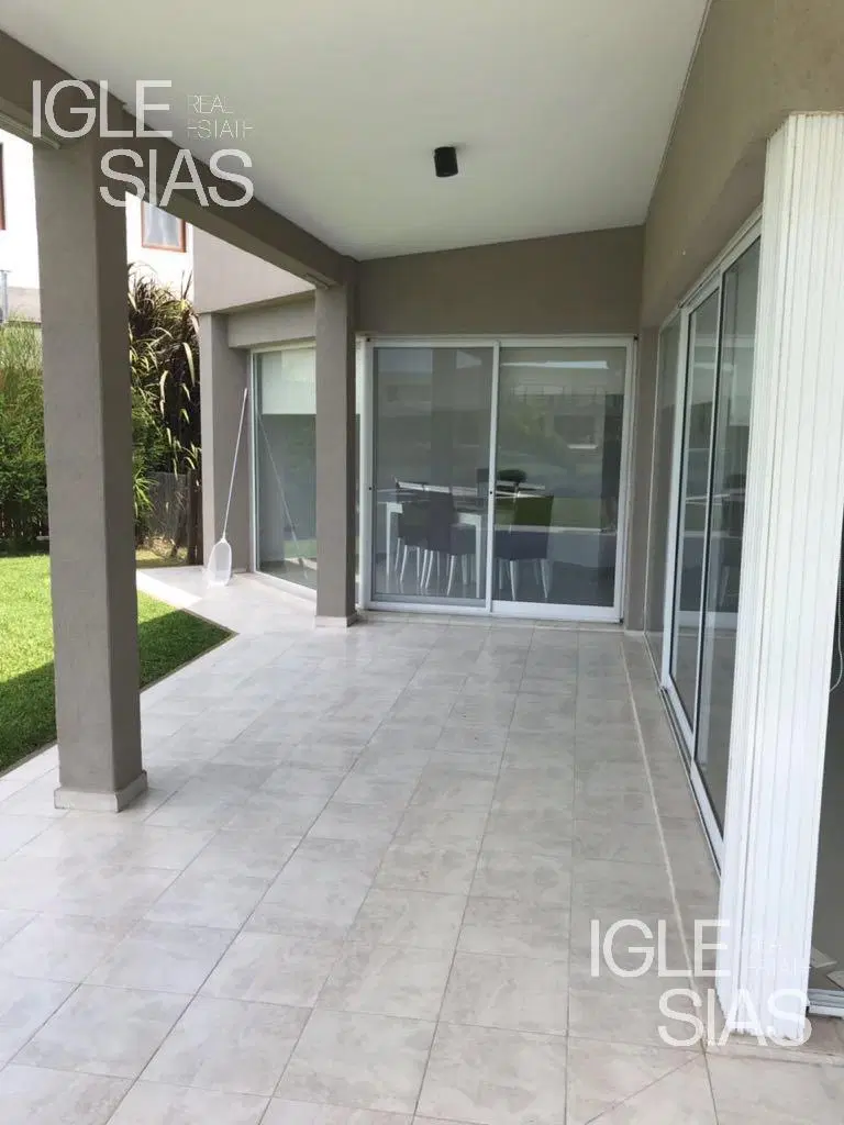 Casa en venta con 3 dormitorios en Cabos del Lago, Nordelta 5