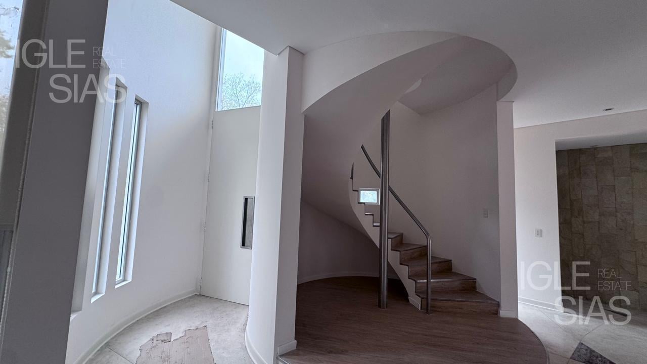 Casa en venta al agua Los Ombues Rincon de milberg Tigre 4 dormitorios