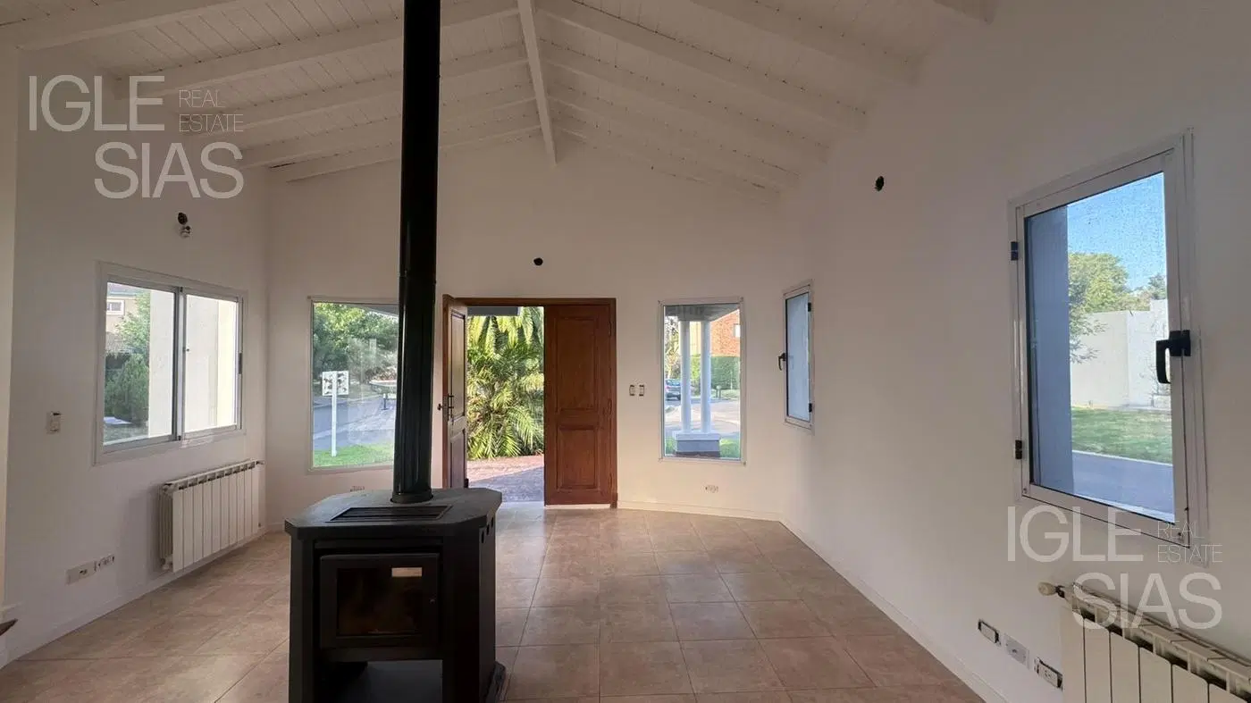 Casa en venta Rincon de la Costa, TIGRE, rincon de milberg3 dorm uno  en suite dependencia 2