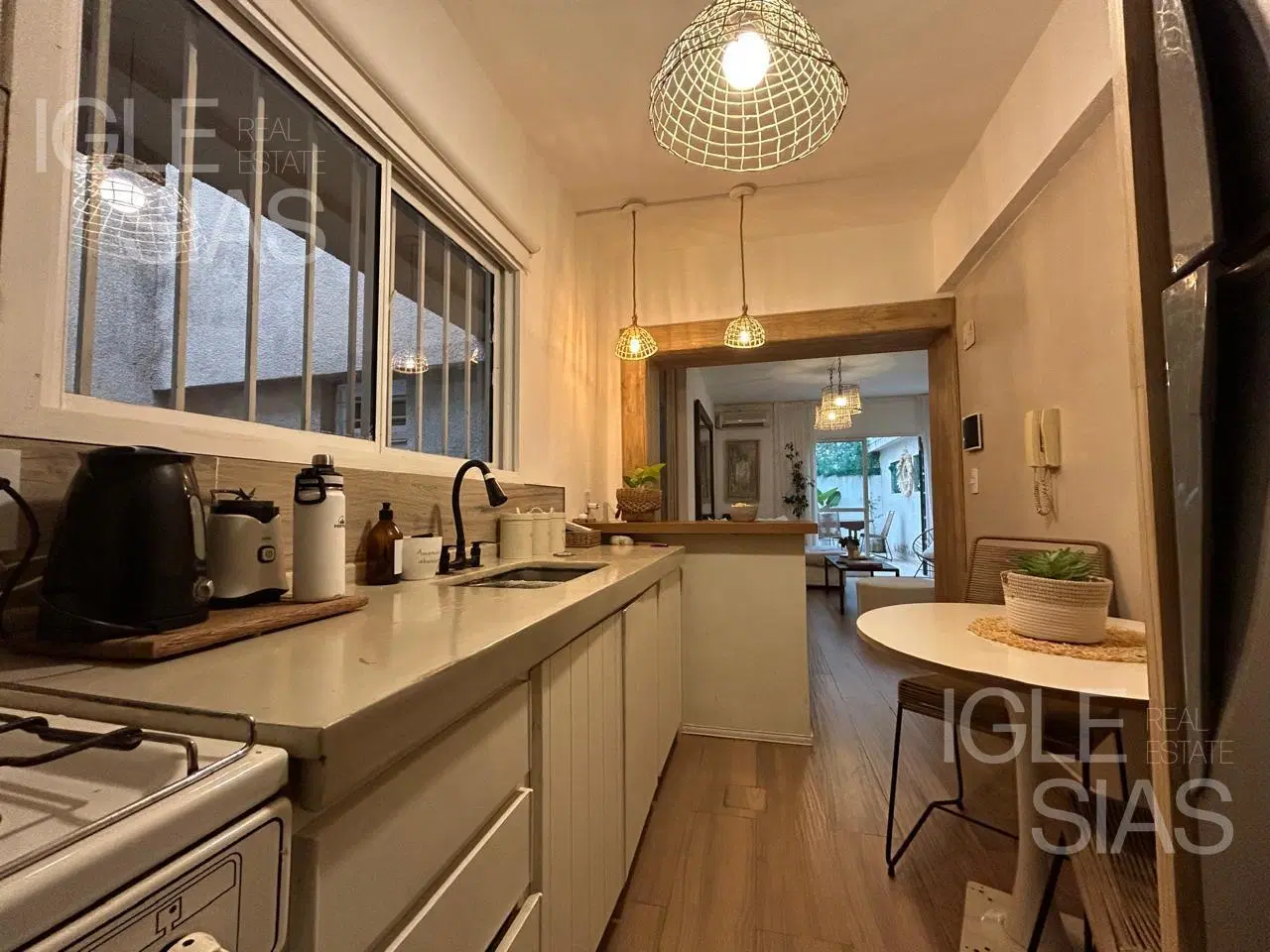 Departamento en venta- 2 amb.- PB con Jardín- San isidro- Bajas expensas. 3