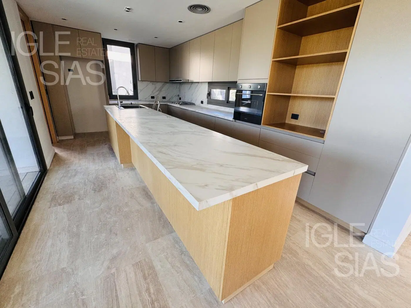 Casa en venta al lago, a estrenar, en Virazón, Nordelta 2