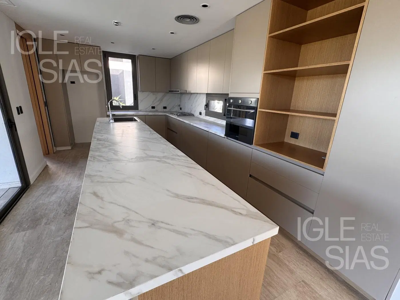 Casa en venta al lago, a estrenar, en Virazón, Nordelta 4