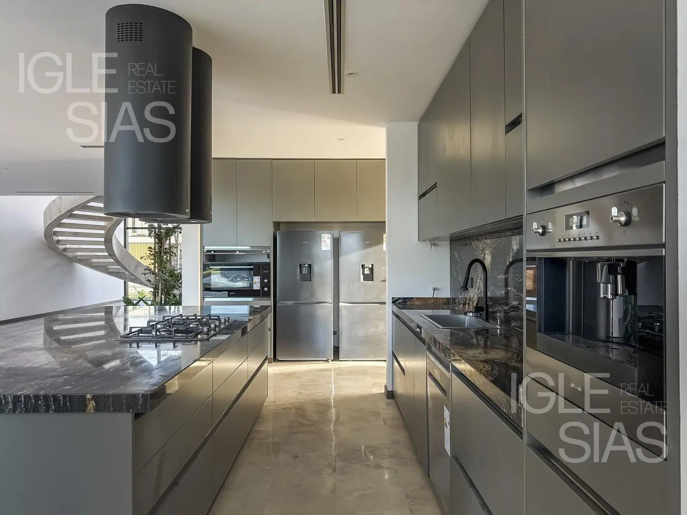 Casa en venta y alquiler al río El Yacht, Nordelta 5