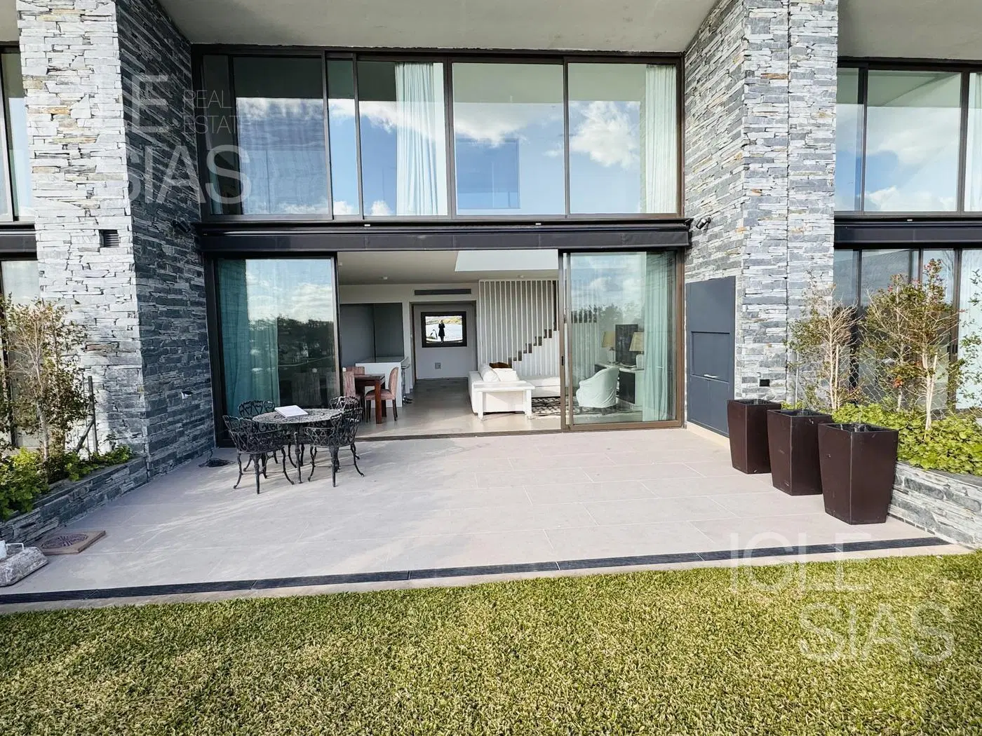 Departamento en alquiler planta baja en Oceana Nordelta 5