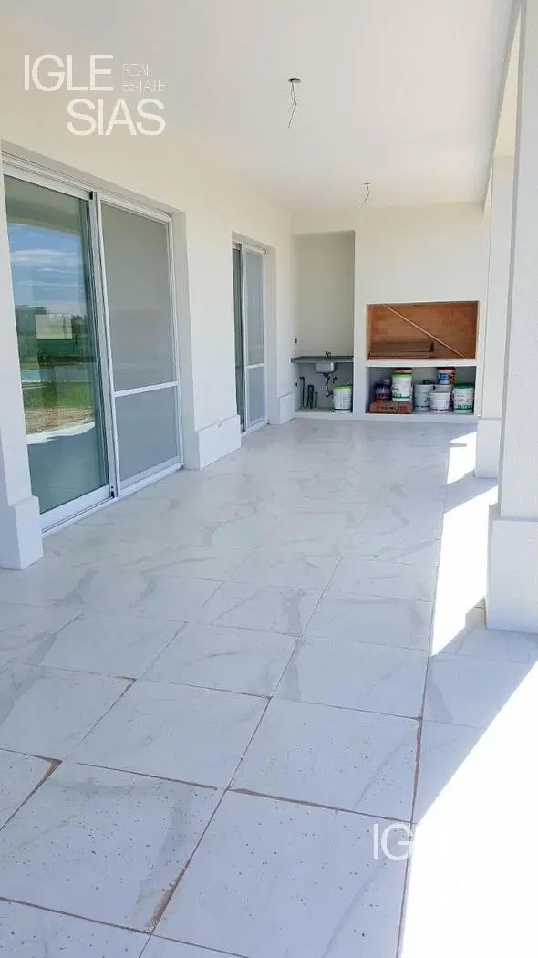 Casa en venta con 3 dormitorios en San Gabriel, Villanueva. 4