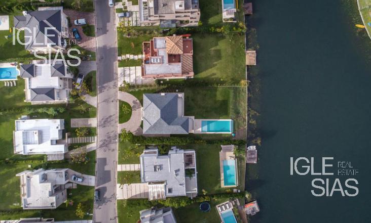 Foto de Casa en venta al agua en Los Alisos, Nordelta, imagen 3