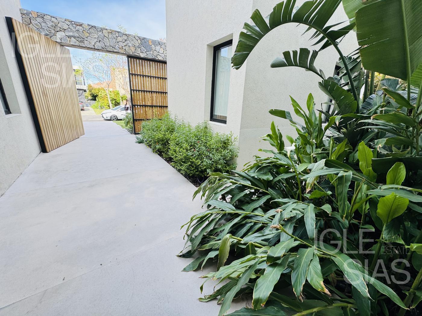 Foto de Casa al lago en venta en Lagos del Golf, Nordelta, imagen 5