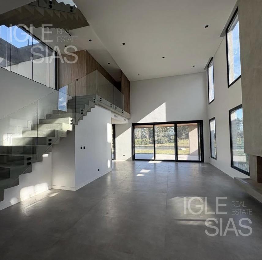 Foto de Casa al lago en Los Puentes, imagen 1