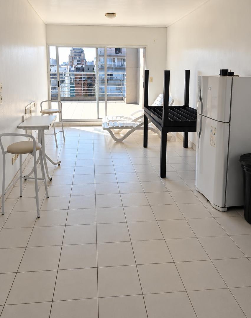 Foto de Alquiler En Mario Bravo Al 1100 Dpto 2 Ambientes Con Cocina Americana, imagen 5