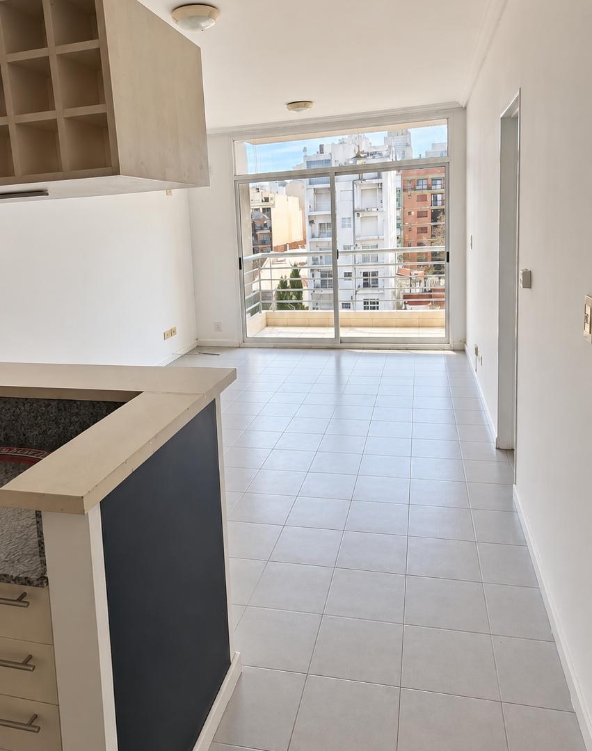 Foto de Alquiler En Mario Bravo Al 1100 Dpto 2 Ambientes Con Cocina Americana, imagen 2