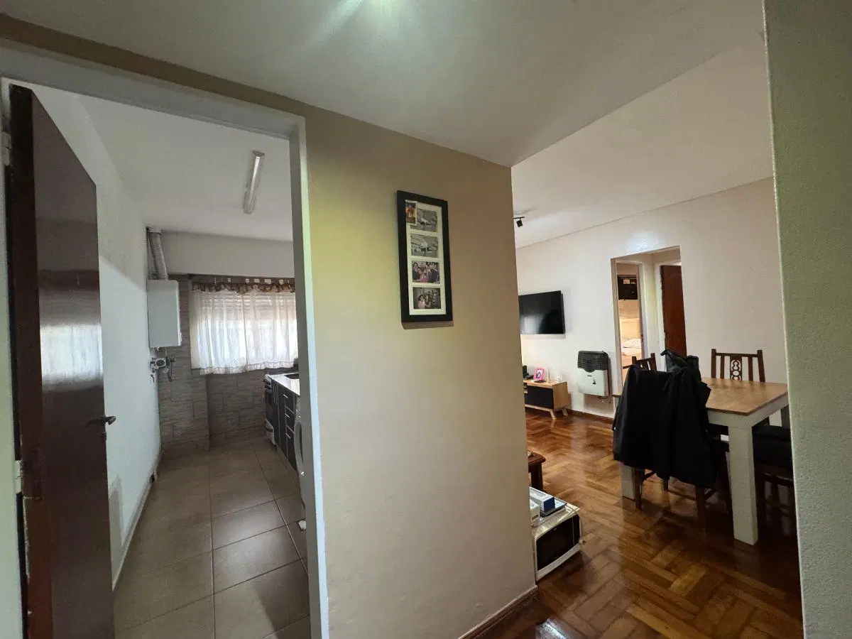 2 AMB AMOBLADO POR ESCALERA 3