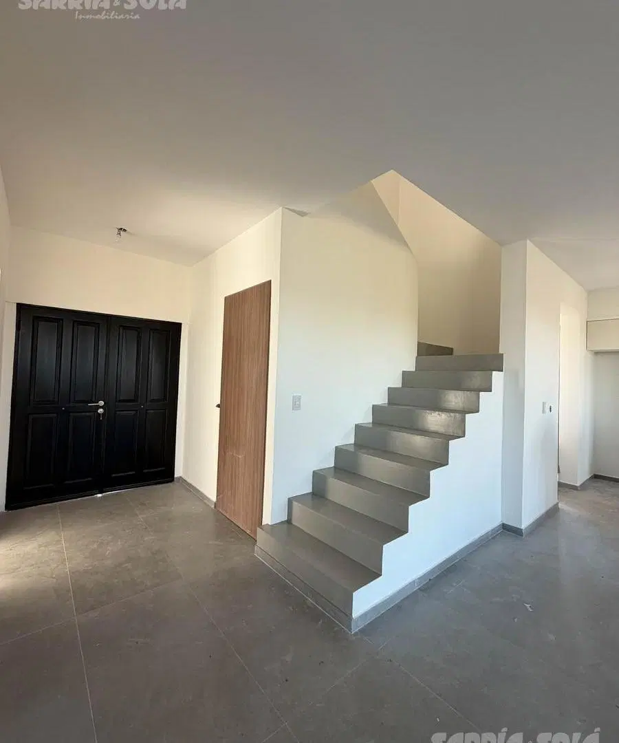 Casa en Benavidez 3
