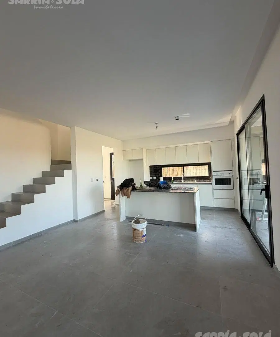 Casa en Benavidez 1