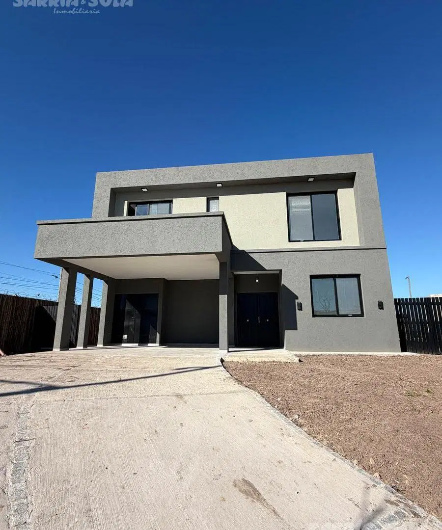 Casa en Benavidez 4