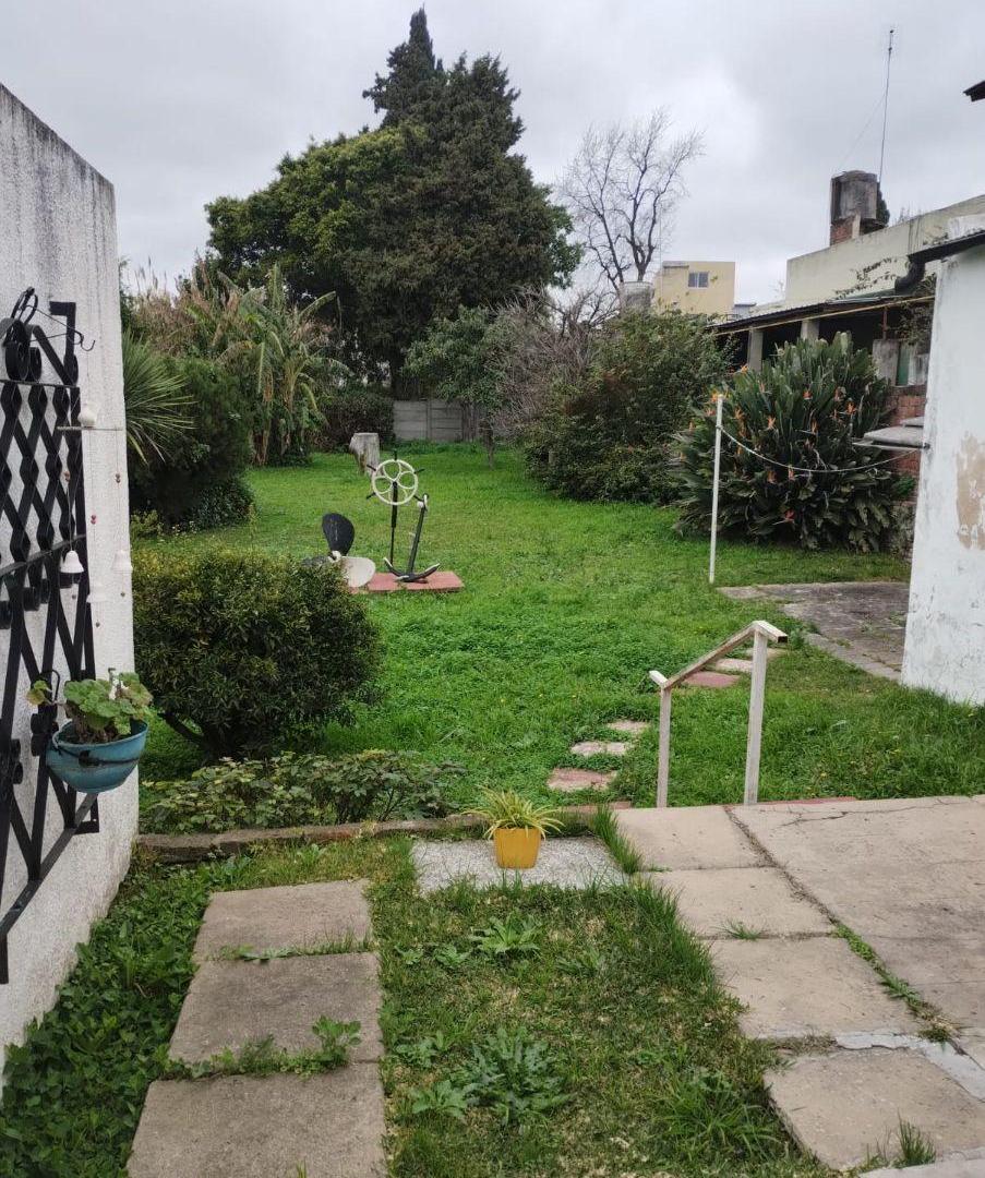 Foto de Casa en venta sobre amplio lote con buena ubicación en Bernal., imagen 5