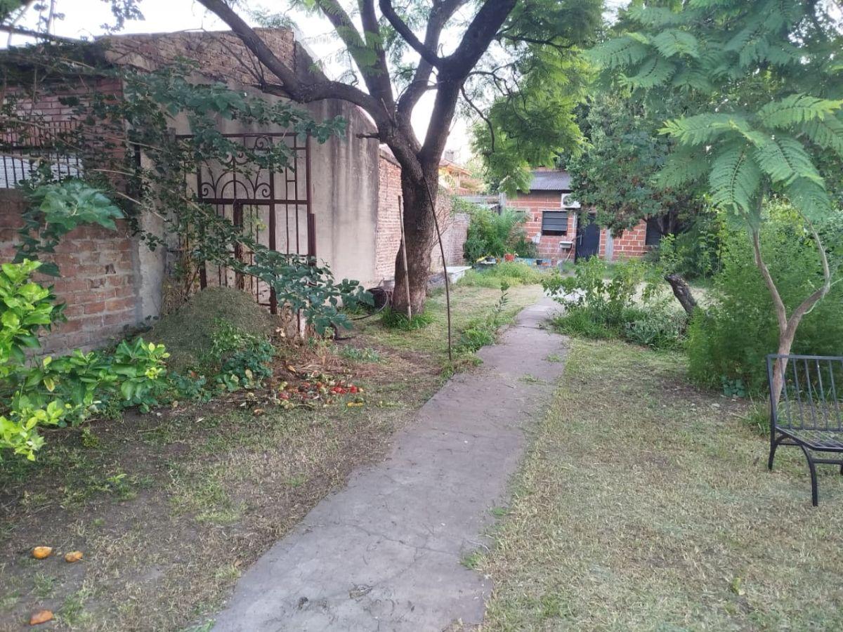Foto de Casa 3 Ambientes con amplio fondo Caseros al 300, imagen 4