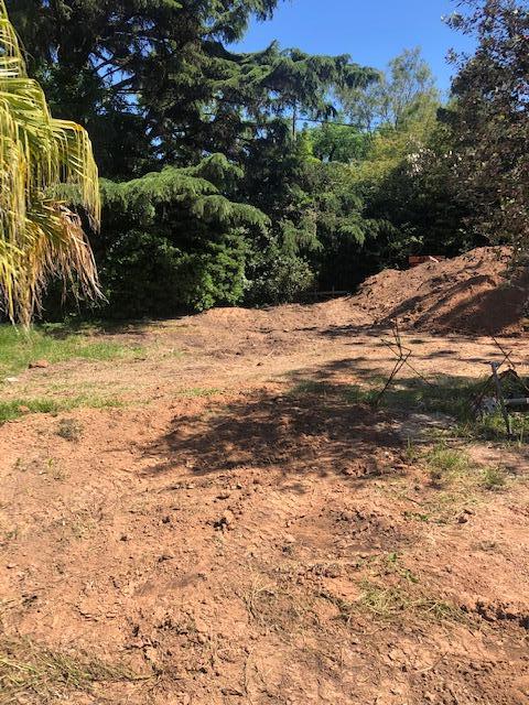 Lote en Lomas de San Isidro/ Zona Golf. Murature y 3 de Febrero