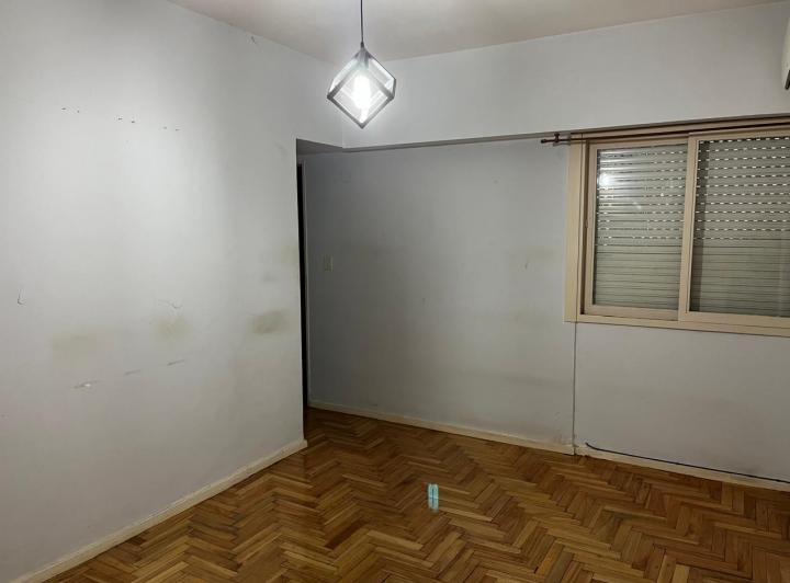 Venta. 2 ambientes. Caballito. 7°piso. Lateral. Apto crédito 2