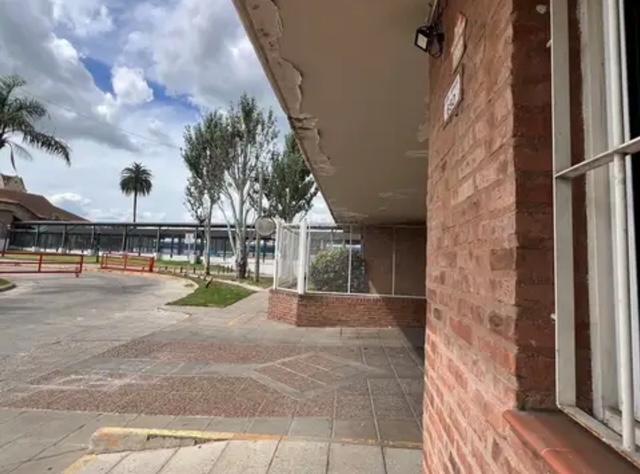 BAJO DE PRECIO!! Tres ambientes con vista al rio. 3