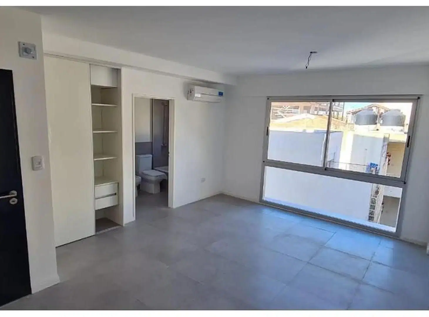 Venta. Depto. Monoambiente. Apto uso prof. Paternal. Excelente ubicacion. 27m2. 4°piso contrafrente. 5