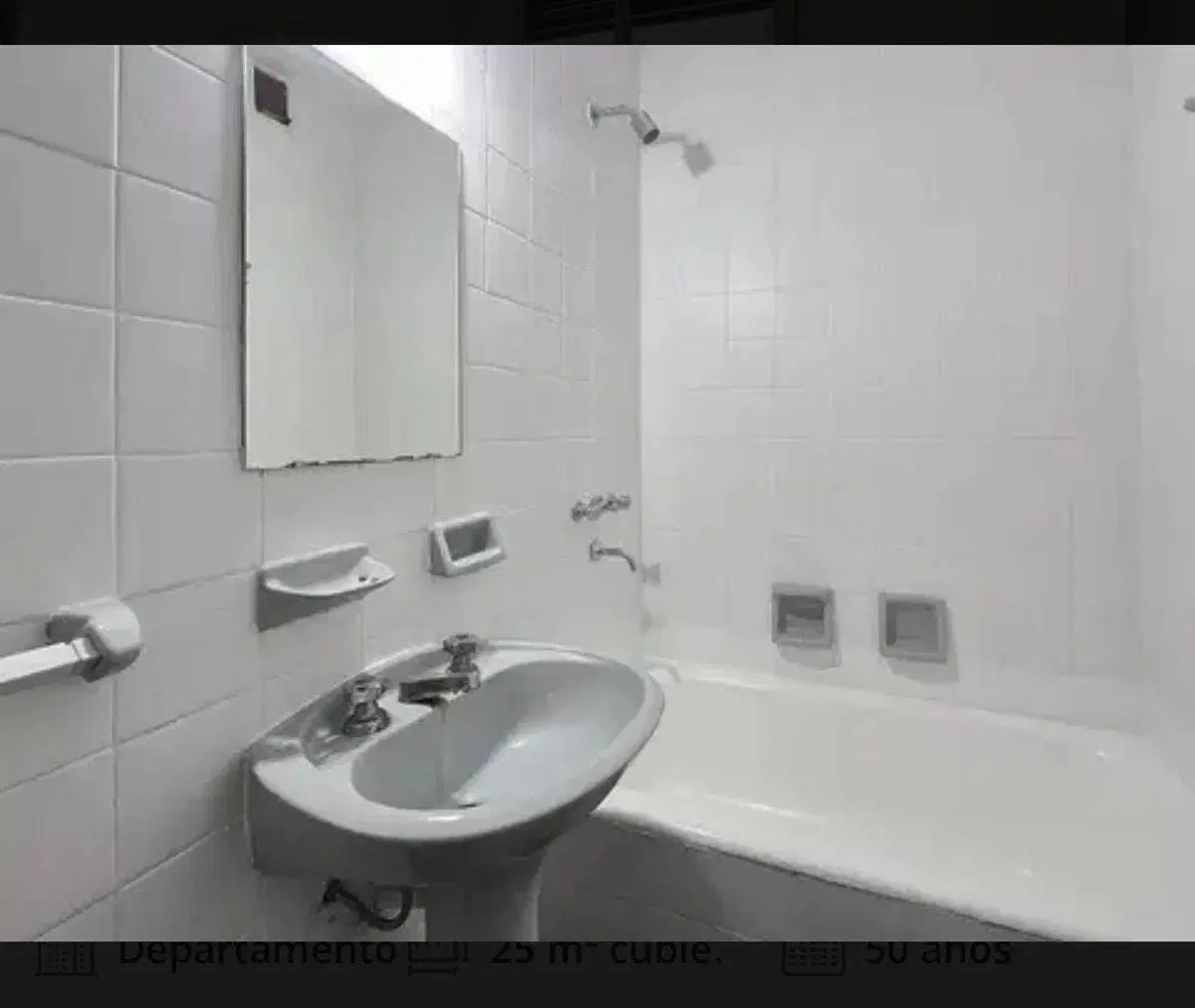 Departamento Monoambiente en zona residencial Caballito luminoso. 2do Lateral 1