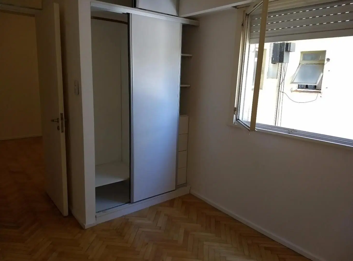 Venta. Almagro. 2 ambientes. Ideal renta. Apto crédito. 5to piso. Luminoso 2