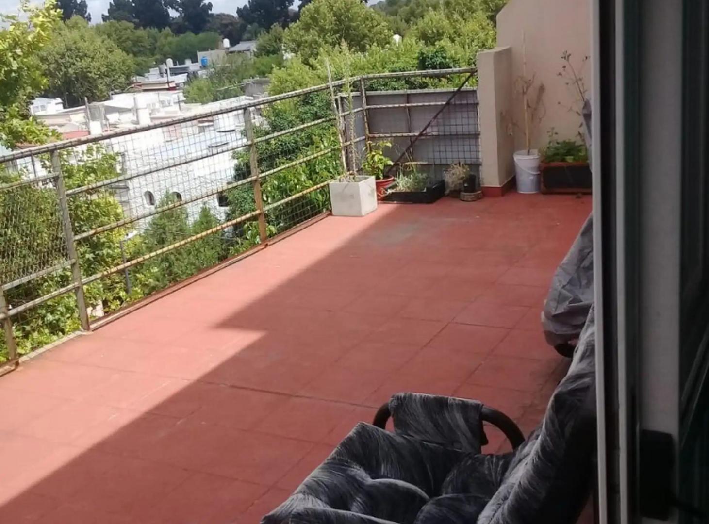 Foto de Alquiler. 2 ambientes. Liniers. Balcon terraza. Impecable. 35m2., imagen 5