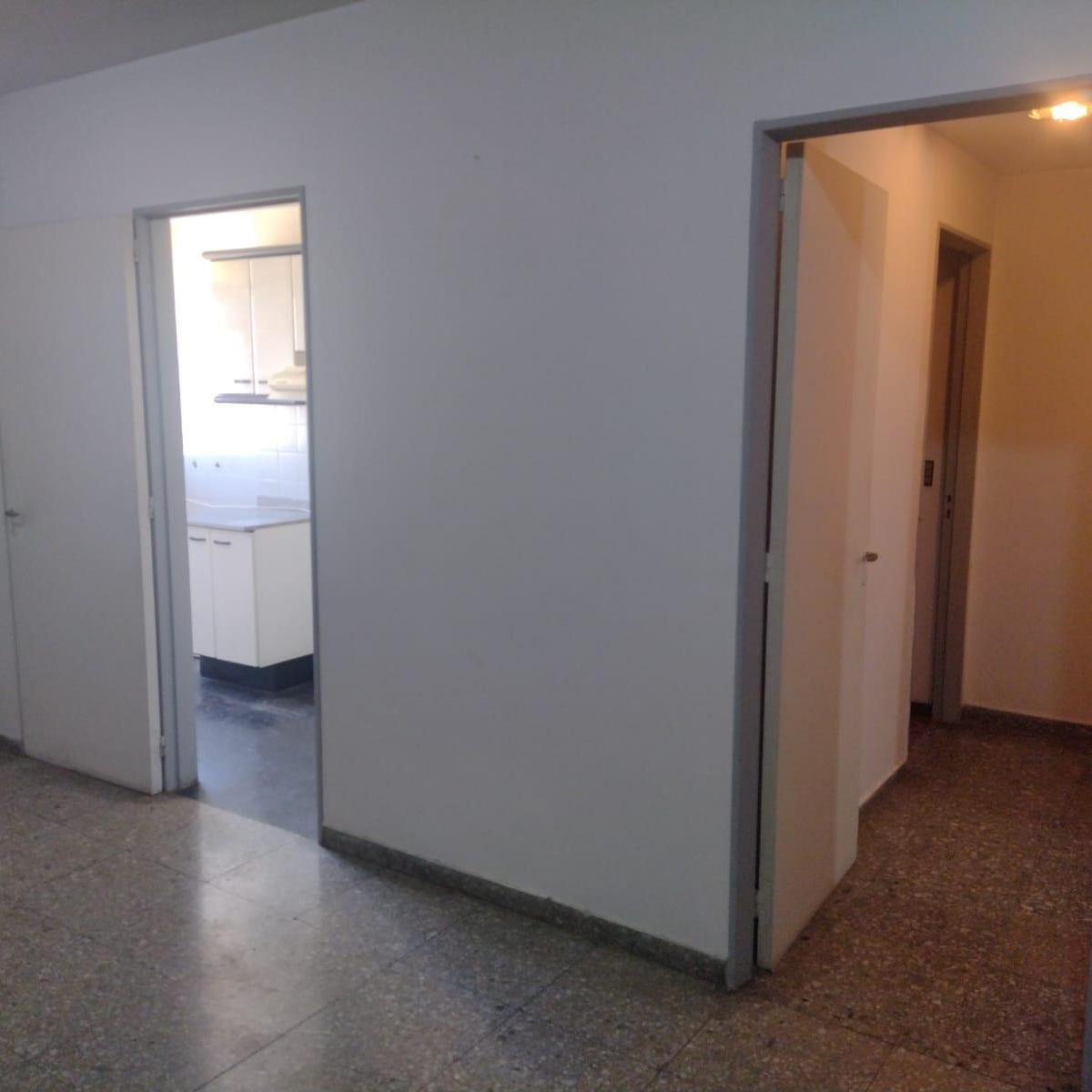 Venta Departamento en Quilmes Centro 3