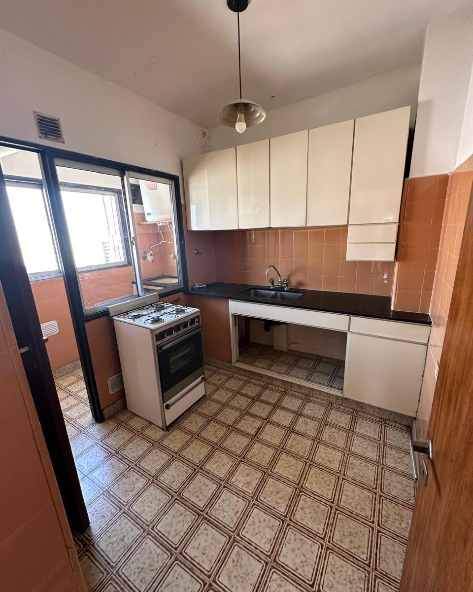 Foto de Venta departamento 2 ambientes en Lanus Oeste, imagen 2