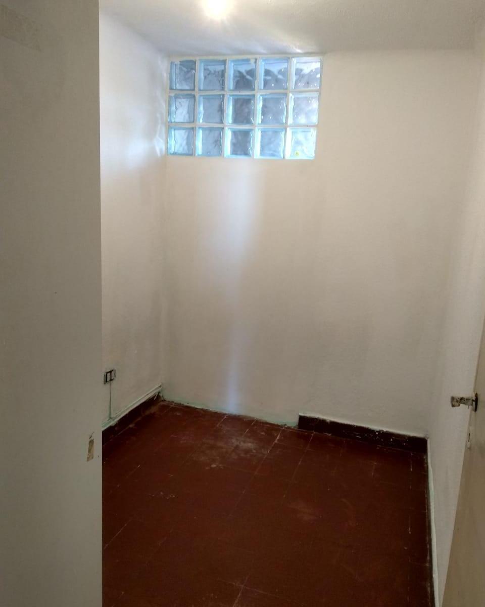 Venta Departamento Tipo Casa en Valentin Alsina 5