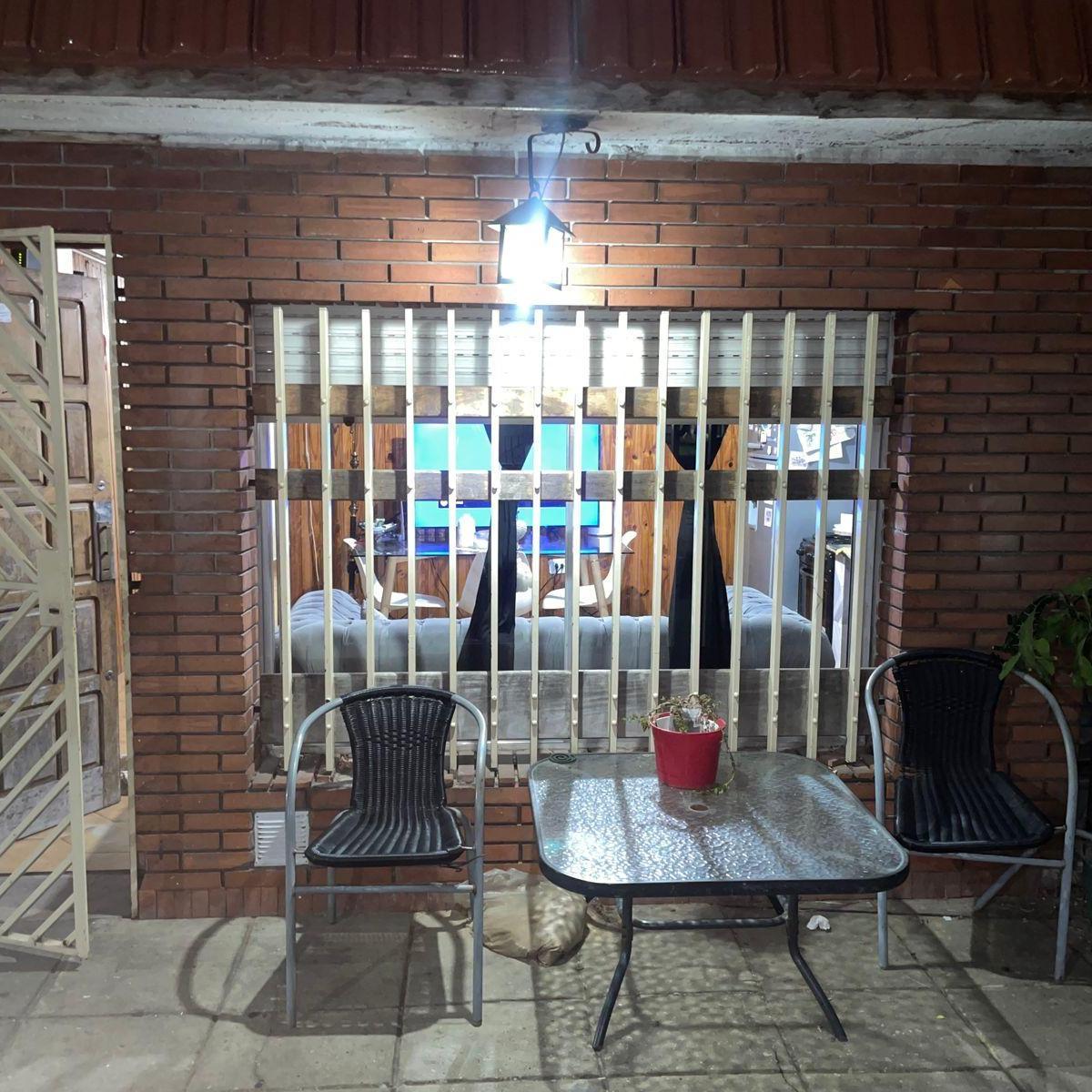 Venta Departamento Tipo Casa en Valentin Alsina 3