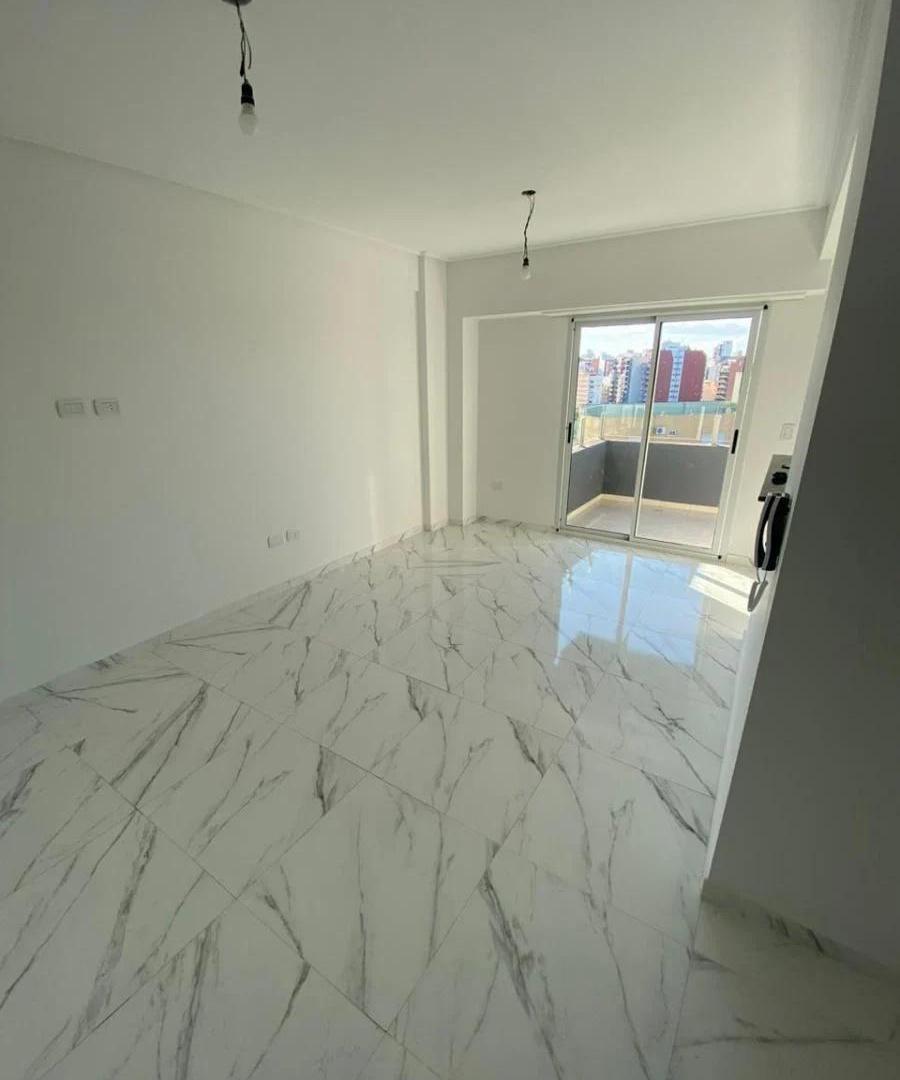 Venta departamento en Lanús Este.
