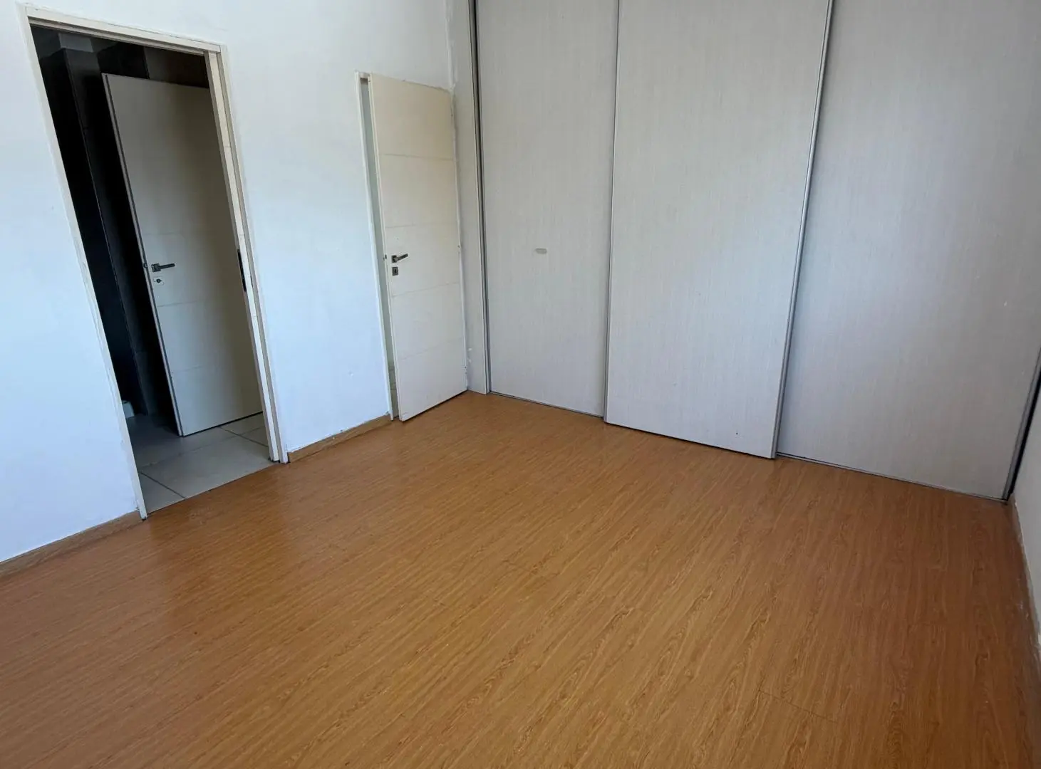 Departamento de 2 ambientes en venta en Lanús Oeste 2