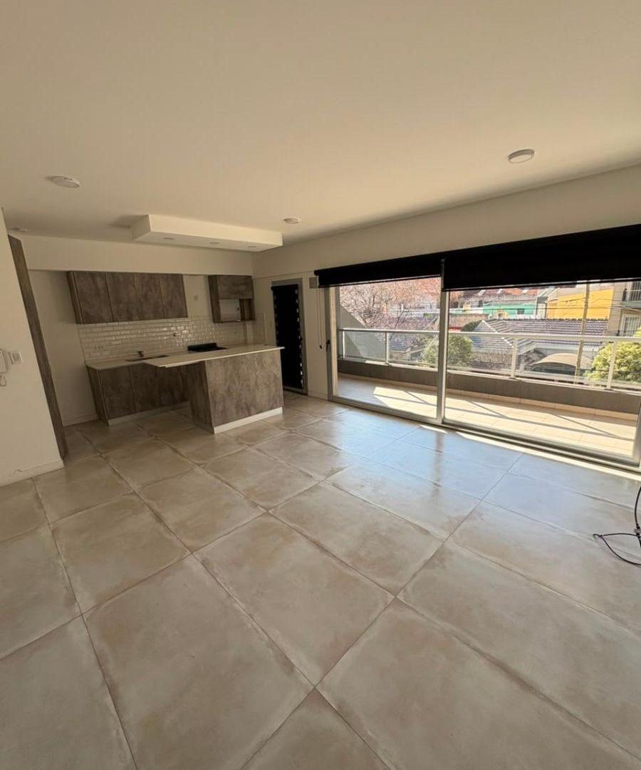Foto de Excelente departamento en alquiler en Lanusita, imagen 3