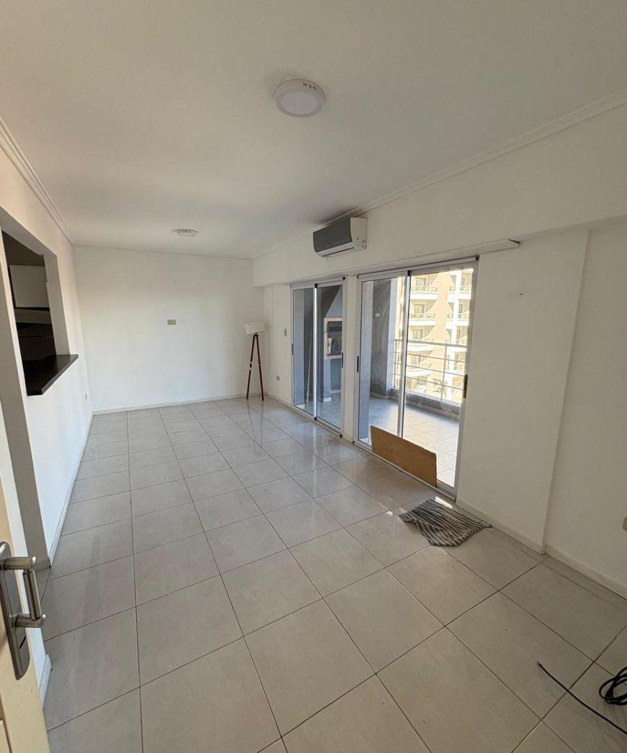 Foto de Excelente departamento en alquiler en Lanus Oeste, imagen 3