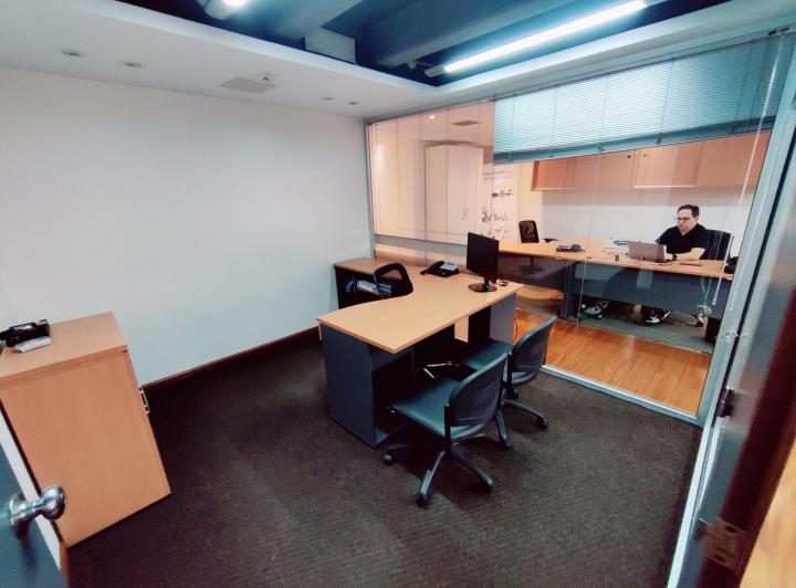 Foto de Oficina en alquiler sobre Av 9 de Julio lista para entrar., imagen 3