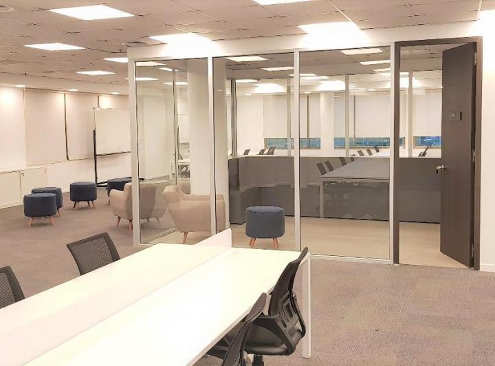 OPORTUNIDAD!! Oficina amoblada con amenities lista para entrar. 5