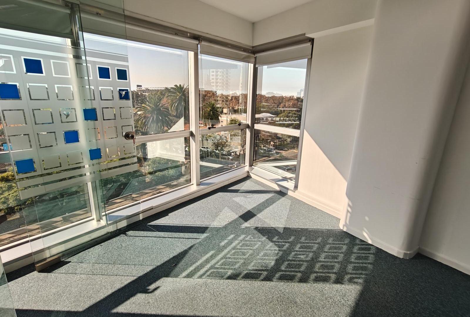 Foto de Oficina en Alquiler Plug and Play en Nuñez con vista al rio, imagen 3